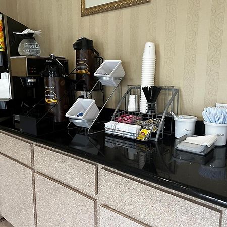 Super 8 By Wyndham Brookshire Tx Hotel Buitenkant foto